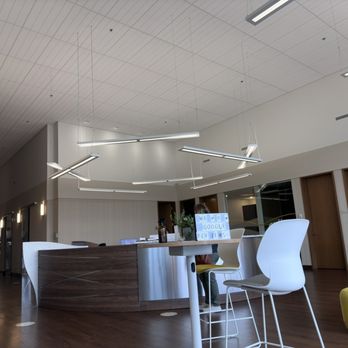 Centre Dentaire NP - The reception - General Dentistry Near Me - Kirkland, Quebec