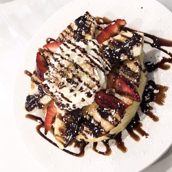 Aloha Kitchen - Banana Soufflé Pancake - Breakfast & Brunch Near Me - Honolulu, Hawaii Aloha Kitchen - Banana Soufflé Pancake - Breakfast & Brunch Near Me - Honolulu, Hawaii