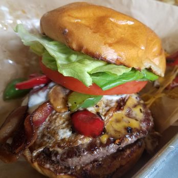 Central Kitchen - CHEFS SPECIAL!!!!! - Burgers Near Me - Los Angeles, California