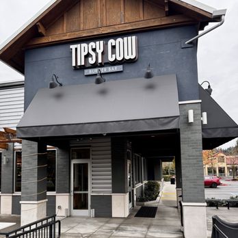 Tipsy Cow Burger Bar - Outside - Burgers Near Me - Issaquah, Washington