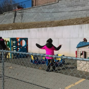 Kiddie-Sitters - Outdoor play daily (As weather permits) - Child Care & Day Care Near Me - Kansas City, Missouri Kiddie-Sitters - Outdoor play daily (As weather permits) - Child Care & Day Care Near Me - Kansas City, Missouri