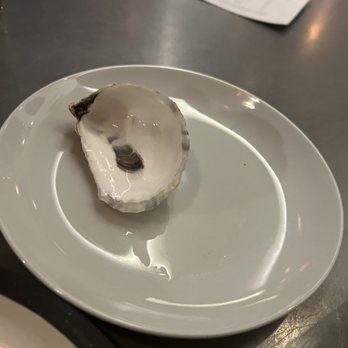 Select Oyster Bar - Unicorn oyster is the best - Seafood Near Me - Boston, Massachusetts Select Oyster Bar - Unicorn oyster is the best - Seafood Near Me - Boston, Massachusetts