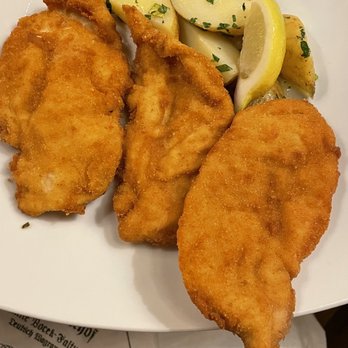 Marchfelderhof - Schnitzel - Austrian Near Me - Deutsch-Wagram, 3 Marchfelderhof - Schnitzel - Austrian Near Me - Deutsch-Wagram, 3