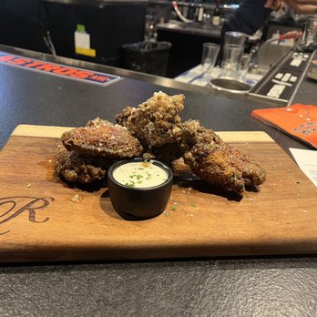 Riverhouse Houston - Garlic Parmesan wings - Golf Near Me - Houston, Texas Riverhouse Houston - Garlic Parmesan wings - Golf Near Me - Houston, Texas