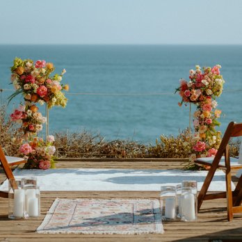 Dogwood Florals - Floral Designers Near Me Dogwood Florals - Floral Designers Near Me