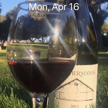 Tres Hermanas Winery - One of the most BEAUTIFUL grounds/Park etc! - Wineries Near Me - Santa Maria, California