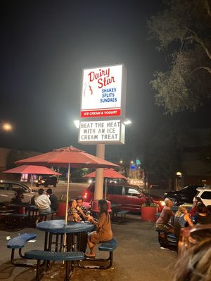 Dairy Star Ice Cream of Lincolnwood by null