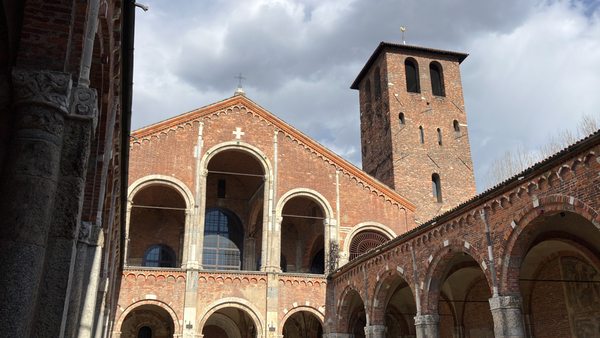 Piazza di Santa Maria delle Grazie by null