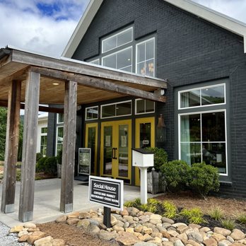 Julep Kitchen - Restaurant - American Near Me - Dillard, Georgia