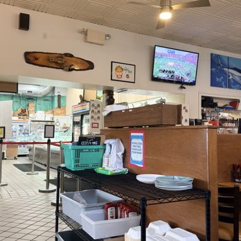 Anthony's Seafood - Seafood Near Me - Middletown, Rhode Island