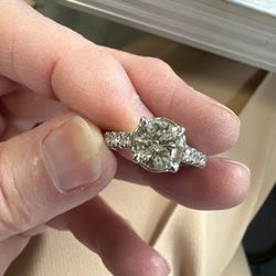 Aesthetics in Jewelry