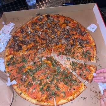 Uncle Roccos Famous NY Pizza - Pizza Near Me - Santa Barbara, California Uncle Roccos Famous NY Pizza - Pizza Near Me - Santa Barbara, California