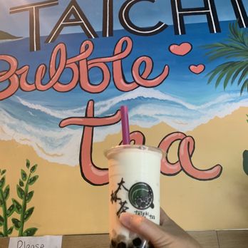 Taichi Bubble Tea Downtown - Coconut Smoothie w Lychee and Pearl - Bubble Tea Near Me - Chattanooga, Tennessee