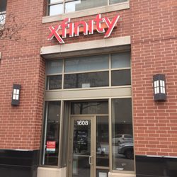 Xfinity Store by Comcast Dealer - Great service located in Evanston downtown!
