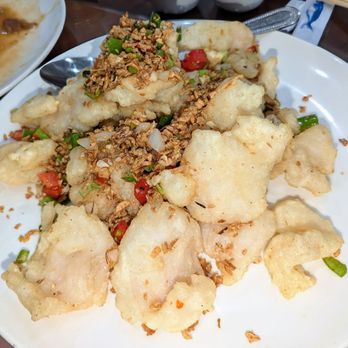 Amber Asian Restaurant - Salt & Pepper Fish Filet $20. Meh, skip this one. Bland. - Chinese Near Me - Flushing, New York