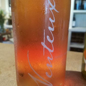 Venteux Vineyards - 2014 Fleur Blanc - Wineries Near Me - Templeton, California Venteux Vineyards - 2014 Fleur Blanc - Wineries Near Me - Templeton, California