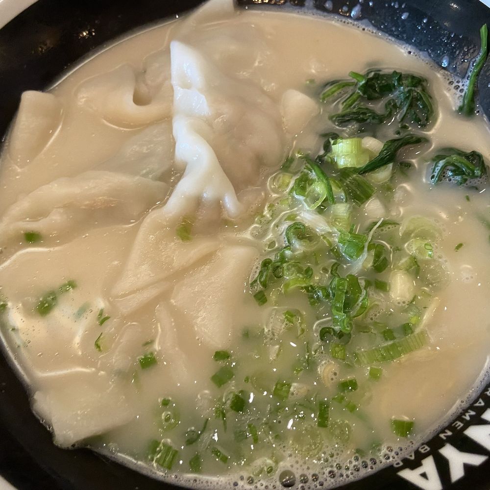 JINYA Ramen Bar - Sandy Springs - Wonton Chicken Ramen - Ramen Near Me - Sandy Springs, Georgia