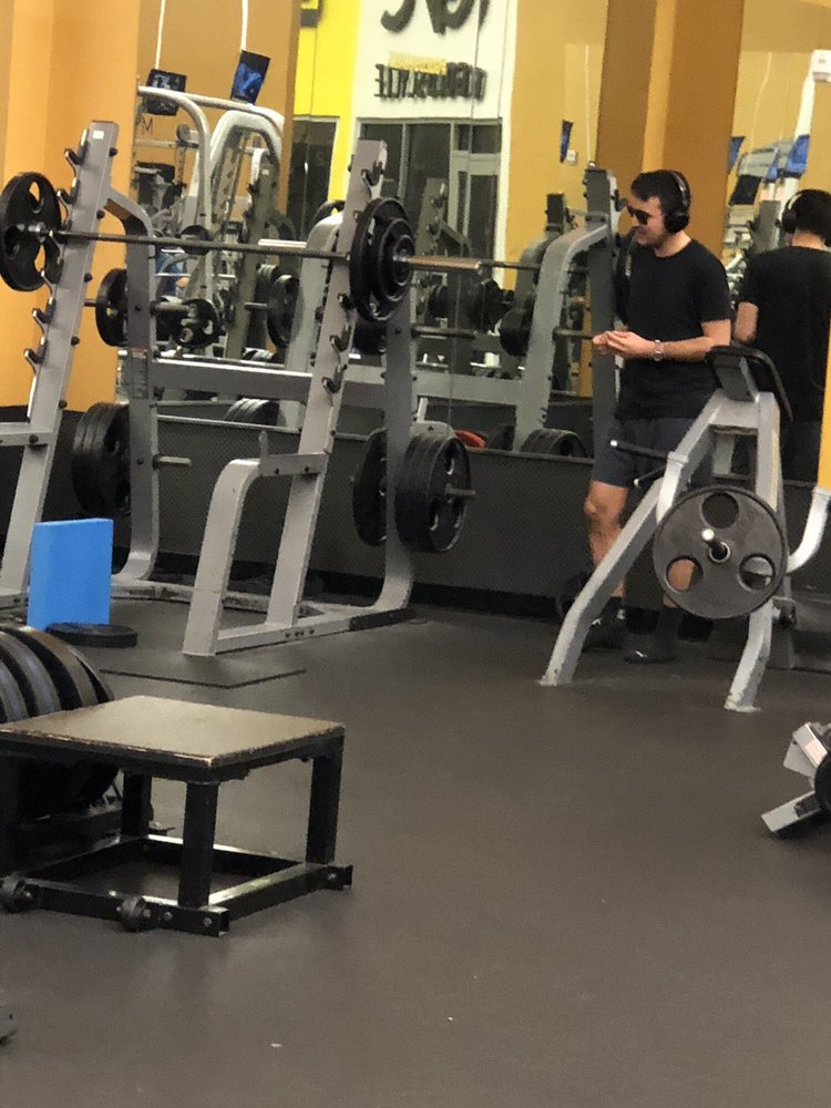 GOLD’S GYM CEDAR PARK 13 Photos & 91 Reviews Gyms 1335 E