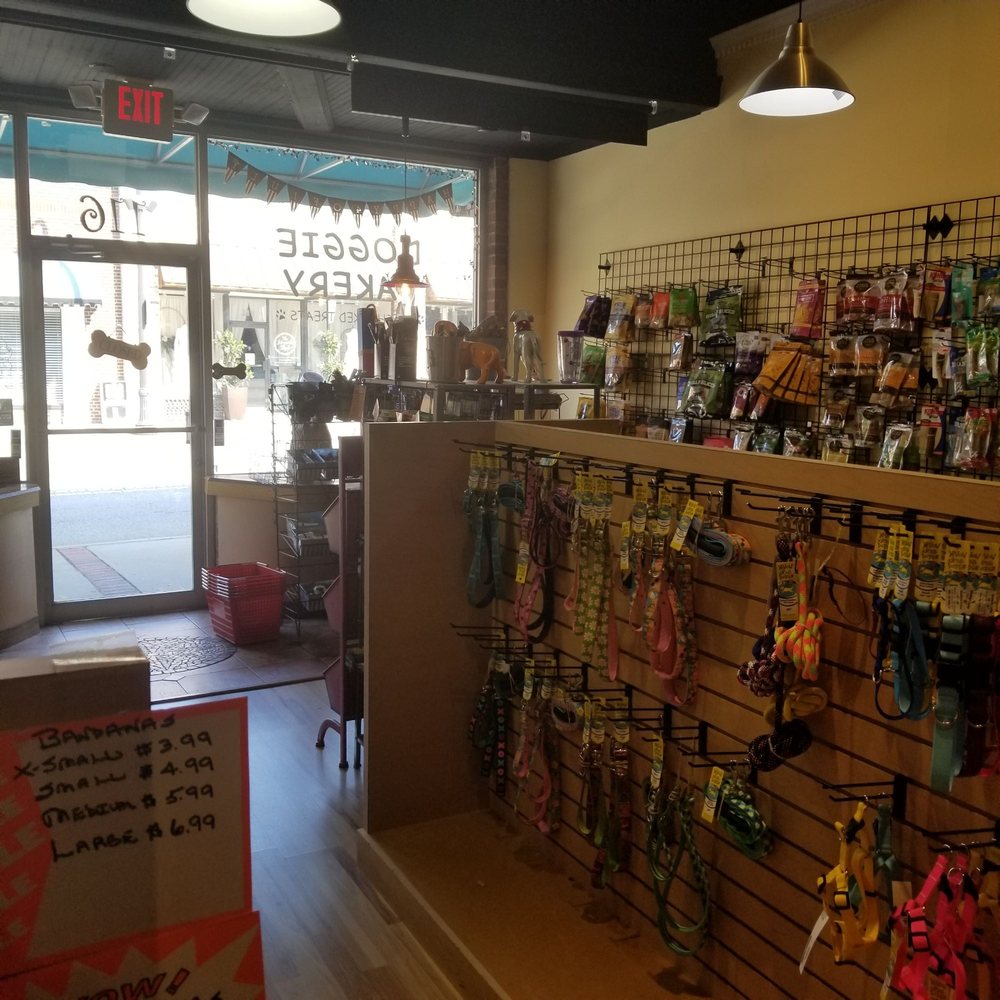 PAWLEE’S Updated October 2024 Request Information 116 N Main St