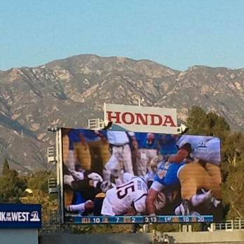 Rose Bowl Stadium - Stadiums & Arenas Near Me - Pasadena, California Rose Bowl Stadium - Stadiums & Arenas Near Me - Pasadena, California