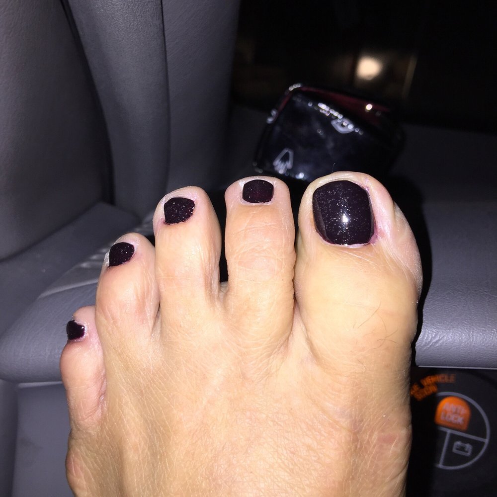 Luu Nails - Bubbles and sagging polish. Topcoat was too thick. They should know how to fix this shit immediately. What a bunch of a holes. - Nail Salons Near Me - Lancaster, Ohio Luu Nails - Bubbles and sagging polish. Topcoat was too thick. They should know how to fix this shit immediately. What a bunch of a holes. - Nail Salons Near Me - Lancaster, Ohio