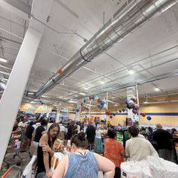 El Super Markets