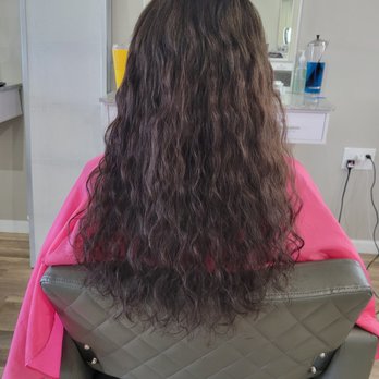 Tamed By Tella - 3 rows of microlinks - Hair Stylists Near Me - Montclair, New Jersey