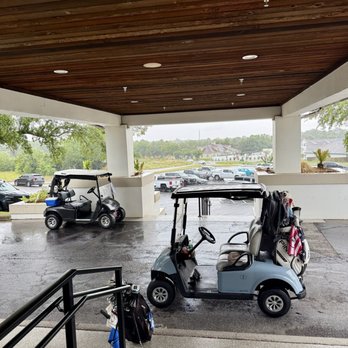 The Pointe - Entry. Lots of golf carts! - Sports Bars Near Me - Gulf Breeze, Florida The Pointe - Entry. Lots of golf carts! - Sports Bars Near Me - Gulf Breeze, Florida