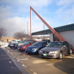 Triangle Motors - Sales area of triangle motors