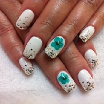 Michelle Nails - Nail Salons Near Me - Oakland, California