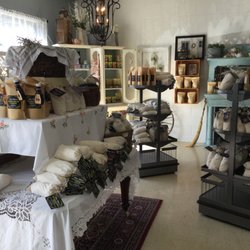 Mother Hubbard's - Inside displays - baking mixes.