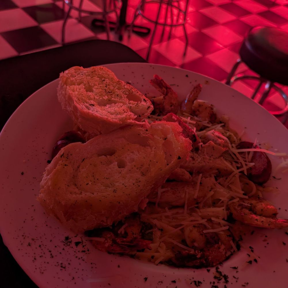 Daiq’s - LOADED CAJUN PASTA - Sports Bars Near Me - Houston, Texas