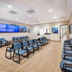 Crovetti Orthopaedics & Sports Medicine - Queensridge Waiting Room
