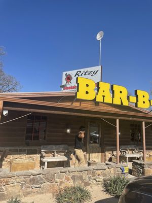 Ritzy B's Smokehouse & Grill by null