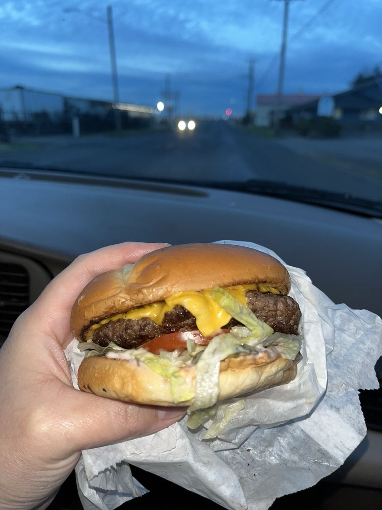 DAIRYBAR Updated August 2024 25 Photos & 56 Reviews 651 W Main