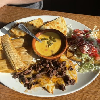 Cadillac Bar - Fiesta Platter - Tex-Mex Near Me - Houston, Texas