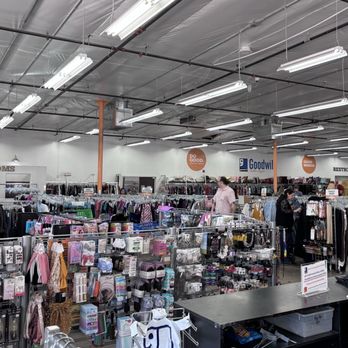 Goodwill Thrift Store and Donation Center - Thrift Stores Near Me - Tucson, Arizona Goodwill Thrift Store and Donation Center - Thrift Stores Near Me - Tucson, Arizona