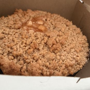 Rockland Bakery - Apple crumb cake - Bakeries Near Me - Nanuet, New York Rockland Bakery - Apple crumb cake - Bakeries Near Me - Nanuet, New York