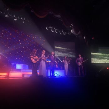 The Johnson Strings - Performing Arts Near Me - Branson, Missouri