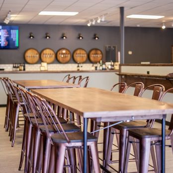 Pinkies Up - Bring in your favorite meal. - Beer Bar Near Me - Roswell, Georgia Pinkies Up - Bring in your favorite meal. - Beer Bar Near Me - Roswell, Georgia
