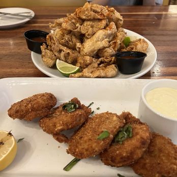 Streets Fine Chicken - Fried Green Tomatoes - Chicken Shop Near Me - Dallas, Texas Streets Fine Chicken - Fried Green Tomatoes - Chicken Shop Near Me - Dallas, Texas
