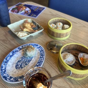 Dim Sum Cafe - Chicken Shu Mai shrimp Steamed Pork Dumpling Fried Shrimp Wonton Pan Fried Chive Dumpling - Dim Sum Near Me - Las Vegas, Nevada