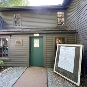 Louisa May Alcott's Orchard House - Gift store - Museums Near Me - Concord, Massachusetts