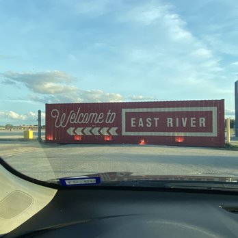 MoonStruck Drive-In - Drive-In Theater Near Me - Houston, Texas