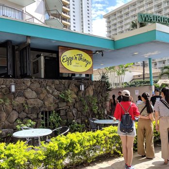 Eggs 'n Things - Waikiki Beach Eggspress - Busy lineup on most mornings. - Breakfast & Brunch Near Me - Honolulu, Hawaii Eggs 'n Things - Waikiki Beach Eggspress - Busy lineup on most mornings. - Breakfast & Brunch Near Me - Honolulu, Hawaii
