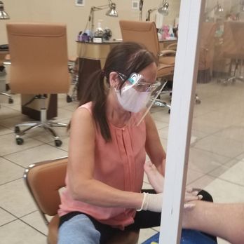 King & Queen Nails & Spa - It is safe during the COVID-19 outbreak to get your nails done here, I am a nurse. - Nail Salons Near Me - Phoenix, Arizona
