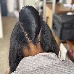 The Mane Tamer Hair Spa & Extension Bar - French Roll Updo