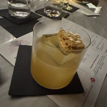 Stone Groove Stillhouse - Mocktails with Honey - Distilleries Near Me - Anaheim, California Stone Groove Stillhouse - Mocktails with Honey - Distilleries Near Me - Anaheim, California