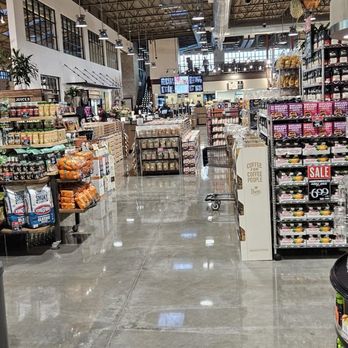 Nugget Markets - Clean open aisles - Grocery Near Me - Rocklin, California