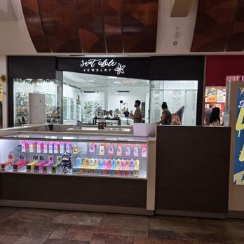 Superlit Vapes - Vape Shops Near Me - Aiea, Hawaii Superlit Vapes - Vape Shops Near Me - Aiea, Hawaii
